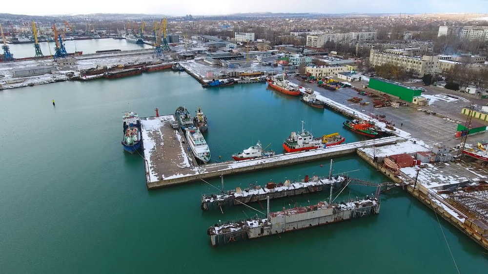 Керченский морской торговый порт 