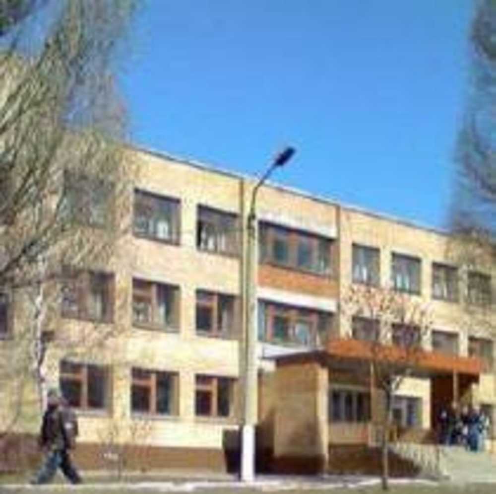 МОУ «Школа №4  города  Донецка»