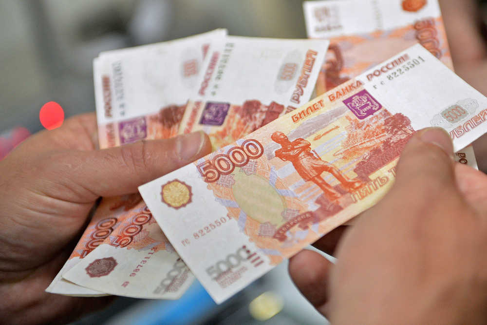 В России хотят ввести пособие для бедных семей