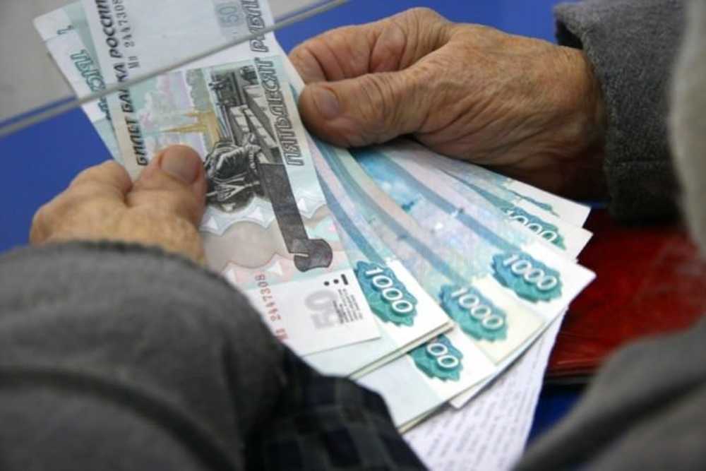 Как жителям освобожденных территорий получить пенсии и пособия в ДНР?